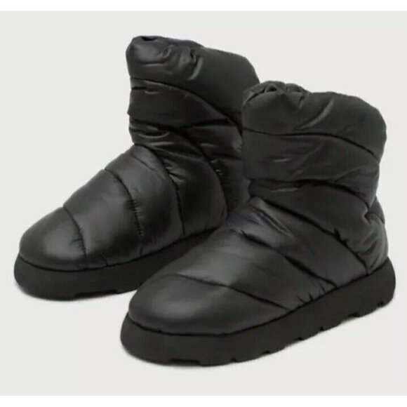 Piumestudio Luna Black Pillow Boot Womens 37 Evereve Ankle Bootie Vegan New 6 - Picture 2 of 5